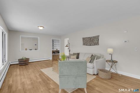 19 Cricklewood Lane Norwalk CT 06851