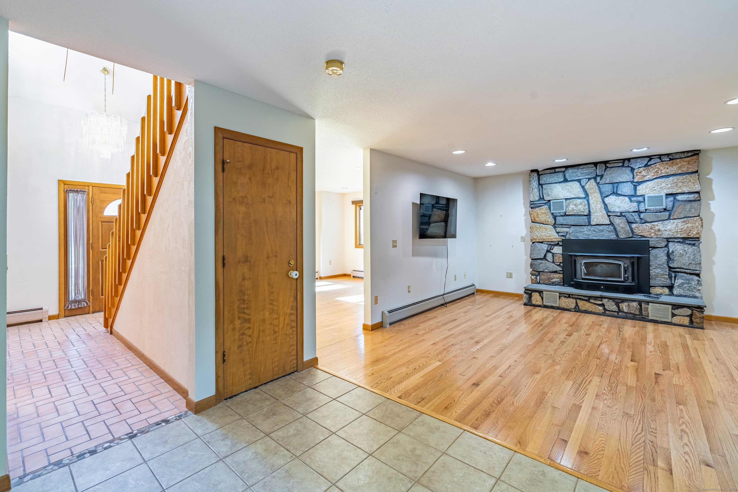 26 Enrico Road Bolton CT 06043