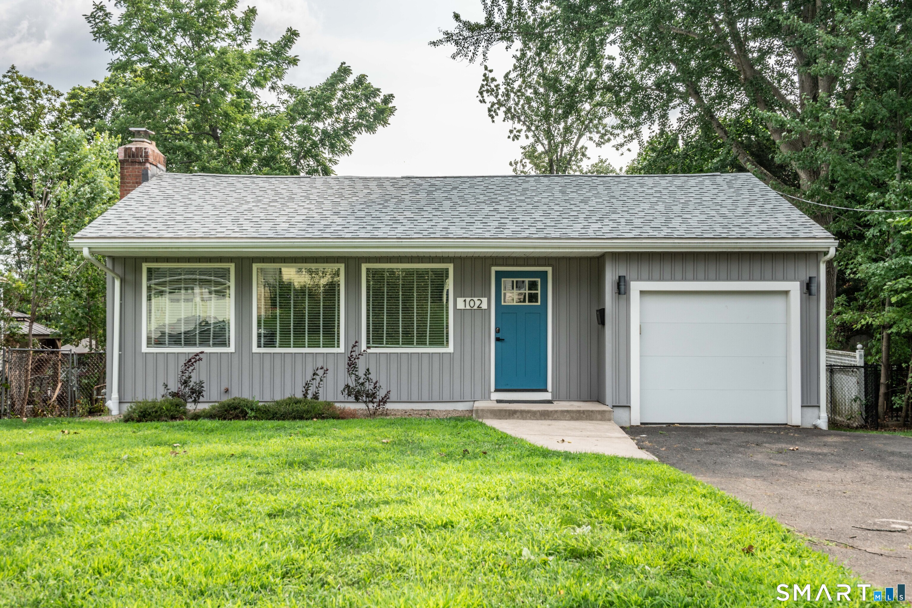 102 Knollwood Road West Hartford CT 06110