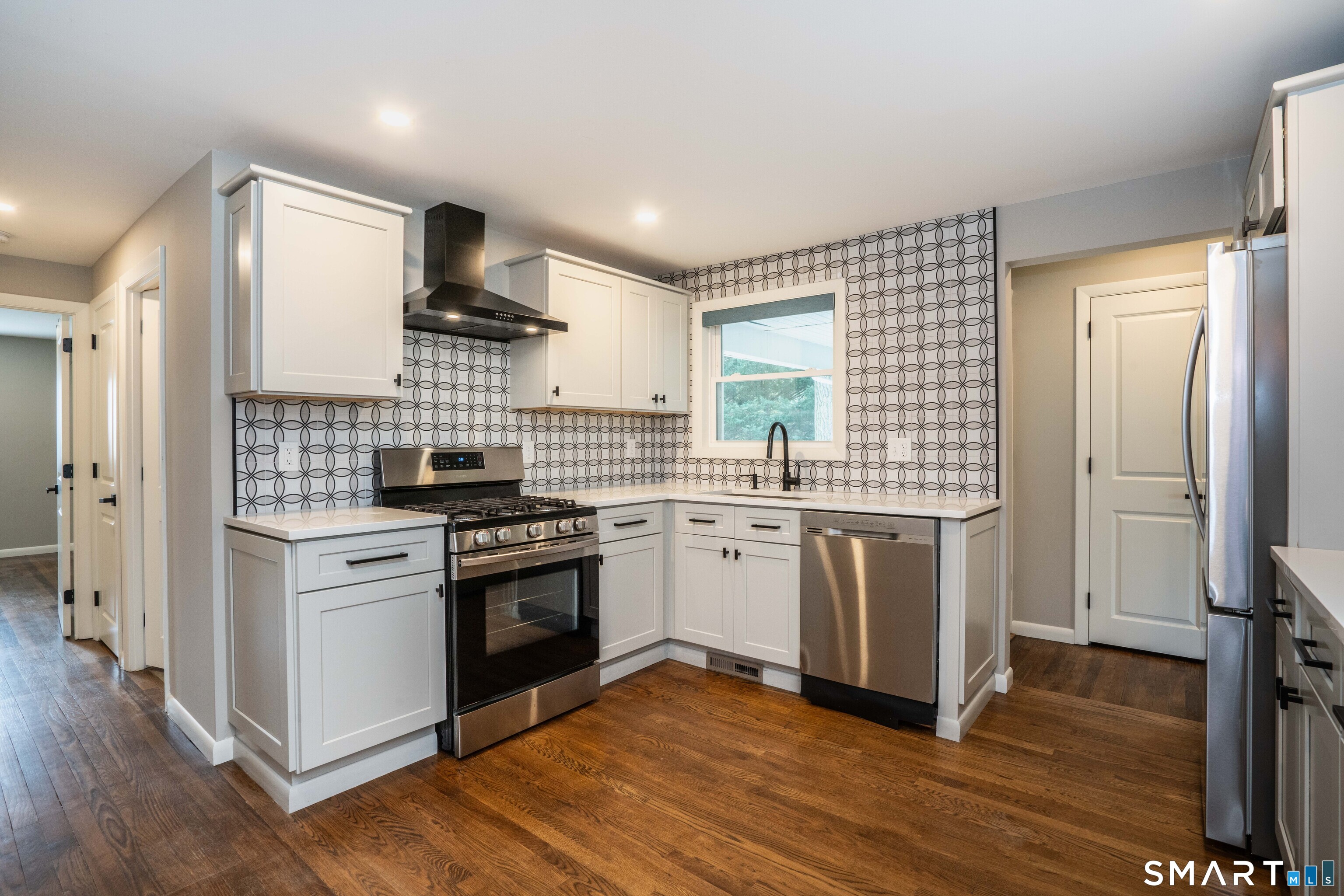 102 Knollwood Road West Hartford CT 06110