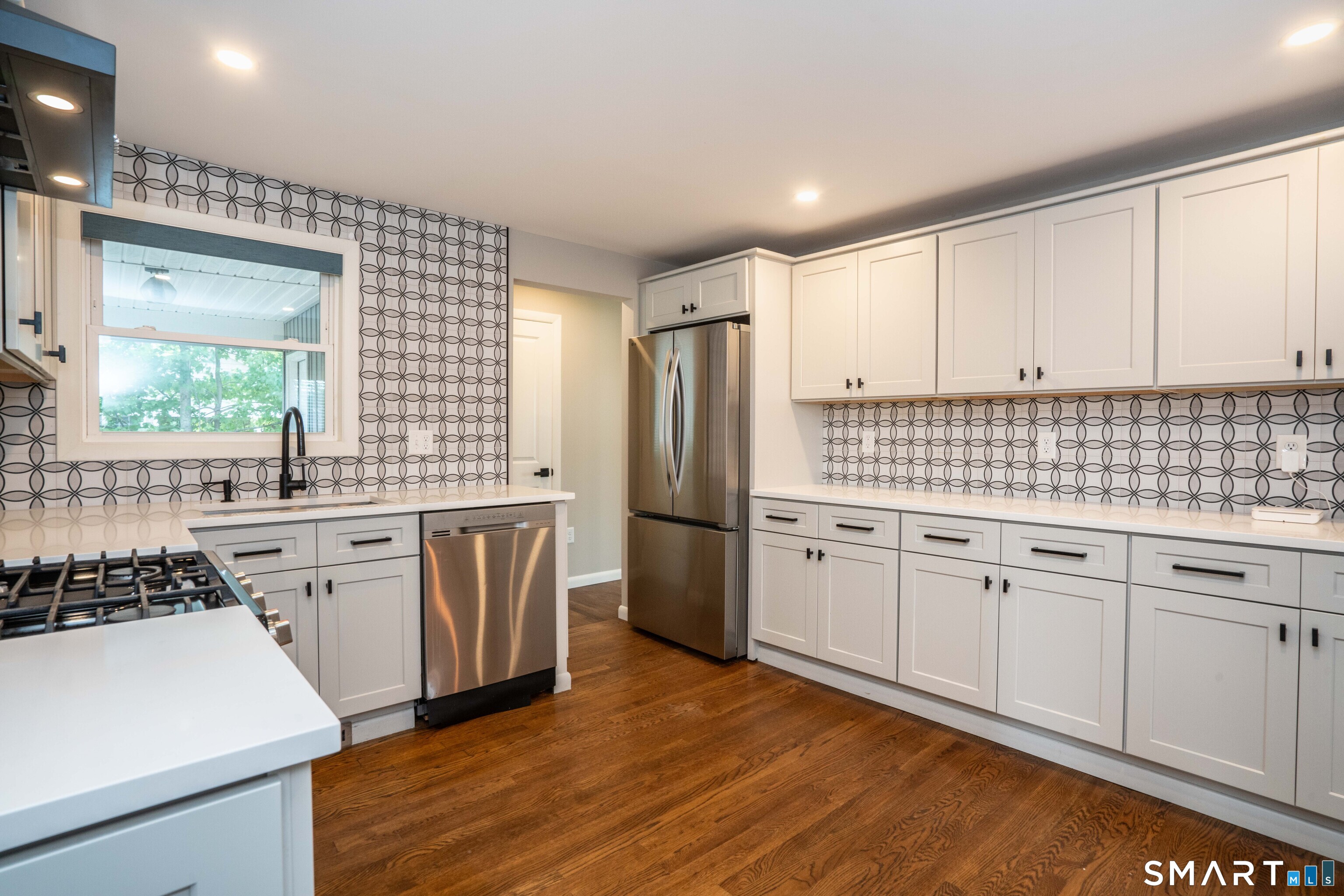 102 Knollwood Road West Hartford CT 06110