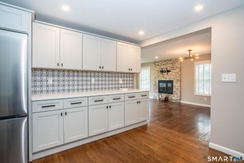 102 Knollwood Road West Hartford CT 06110