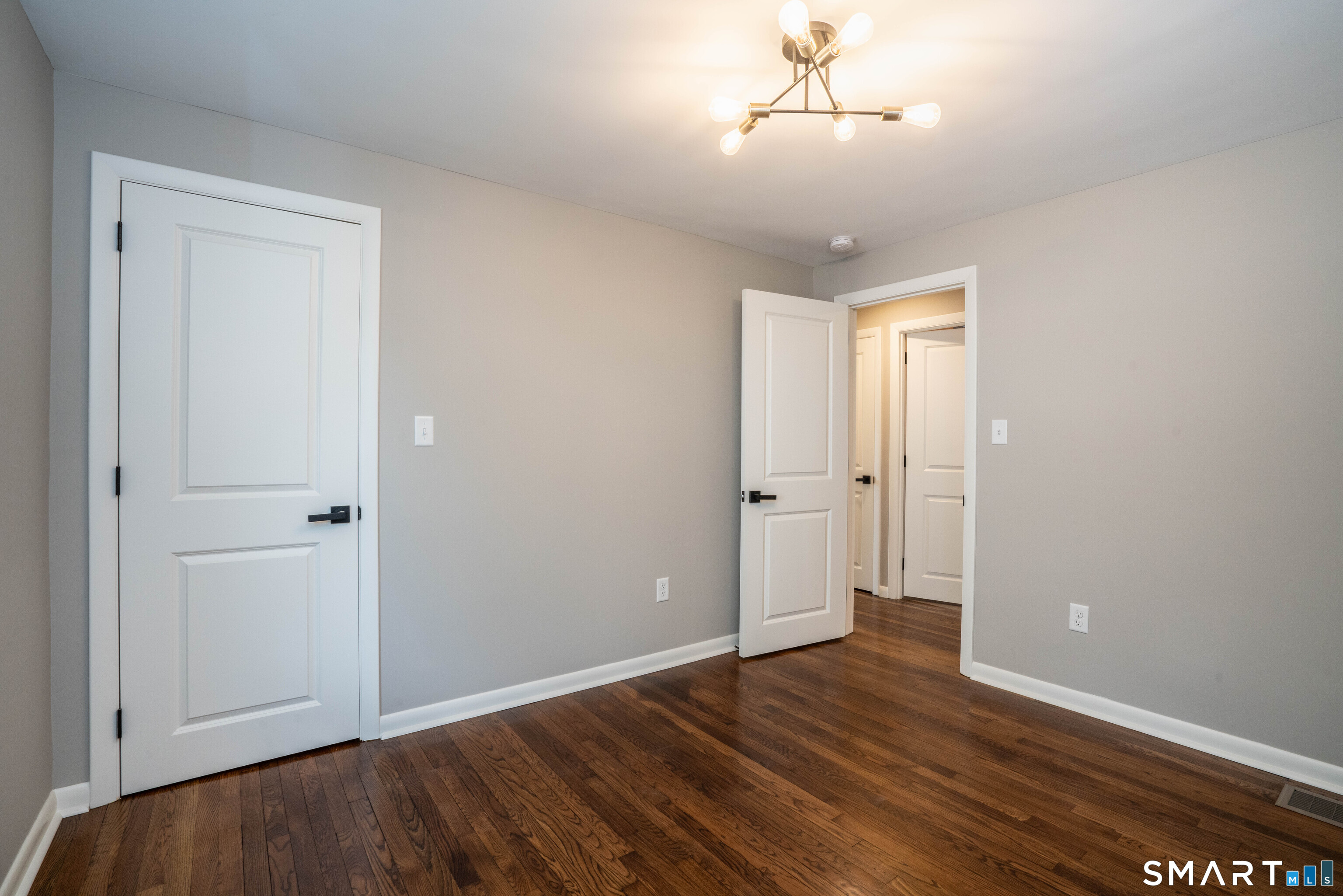 102 Knollwood Road West Hartford CT 06110