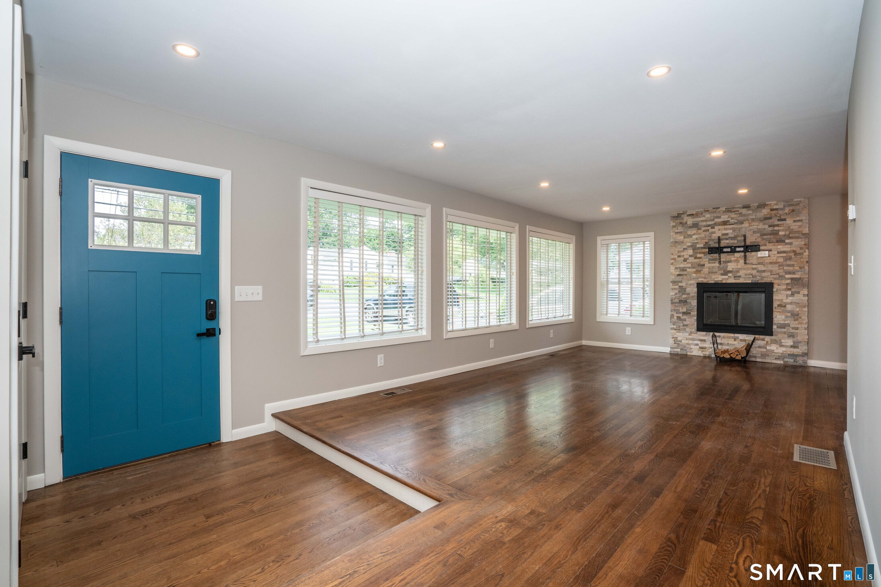 102 Knollwood Road West Hartford CT 06110