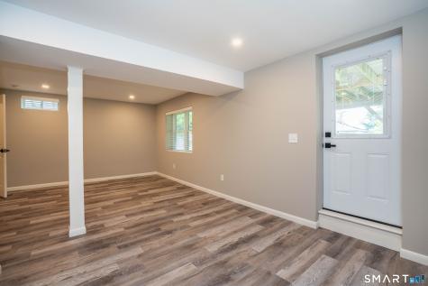102 Knollwood Road West Hartford CT 06110