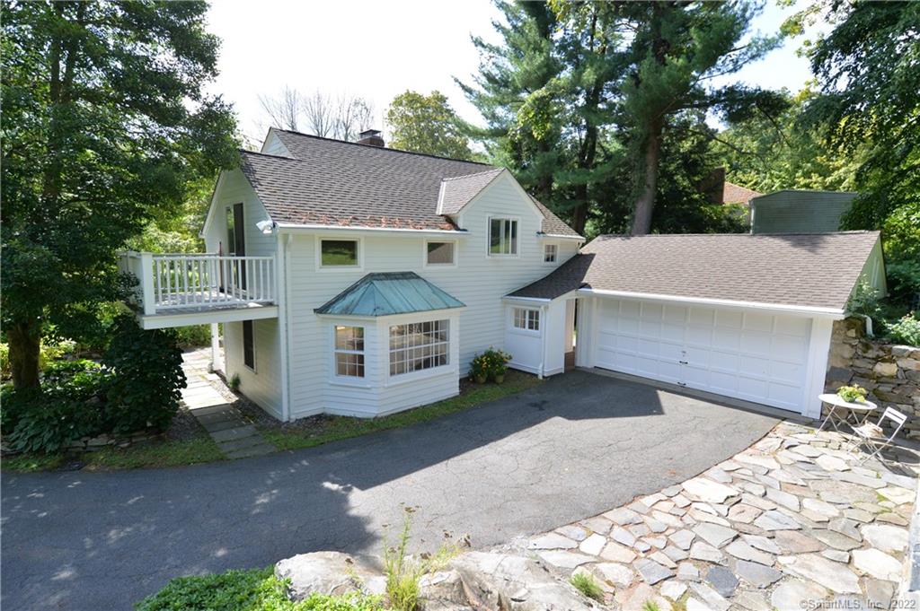 95 Peaceable Street Redding CT 06896