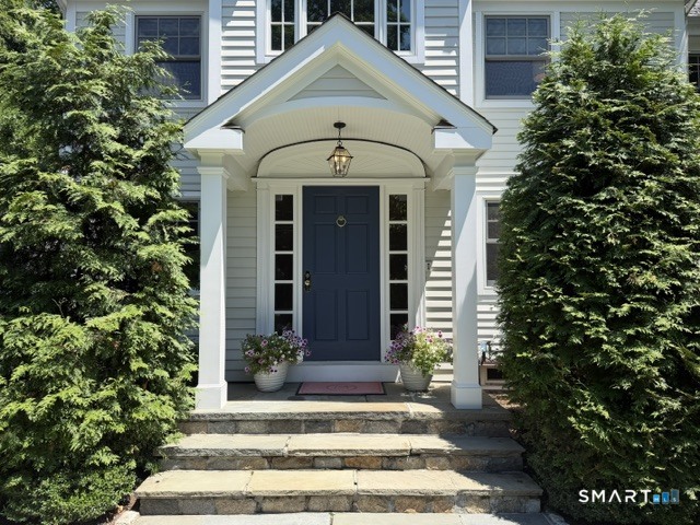 29 Hillcrest Avenue Darien CT 06820