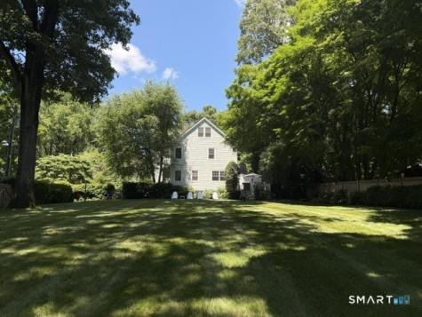 29 Hillcrest Avenue Darien CT 06820