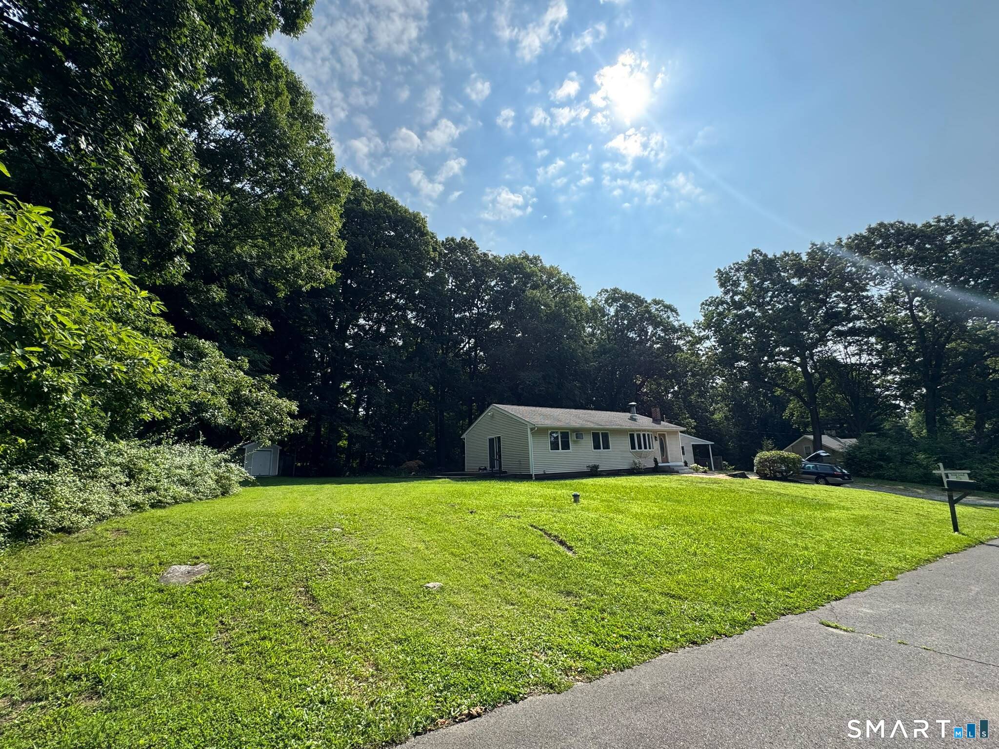 7 North Road Bethel CT 06801