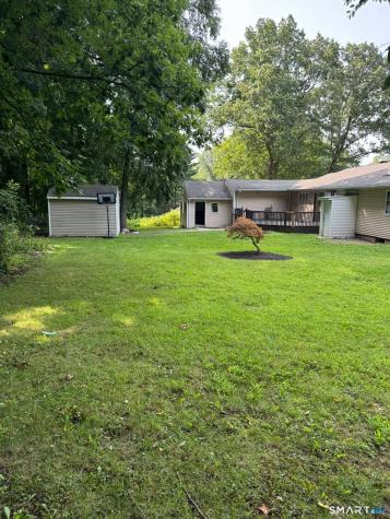 7 North Road Bethel CT 06801