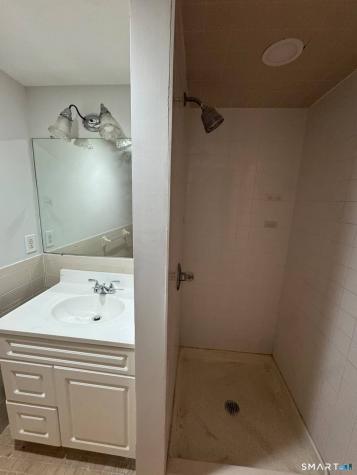 7 North Road Bethel CT 06801