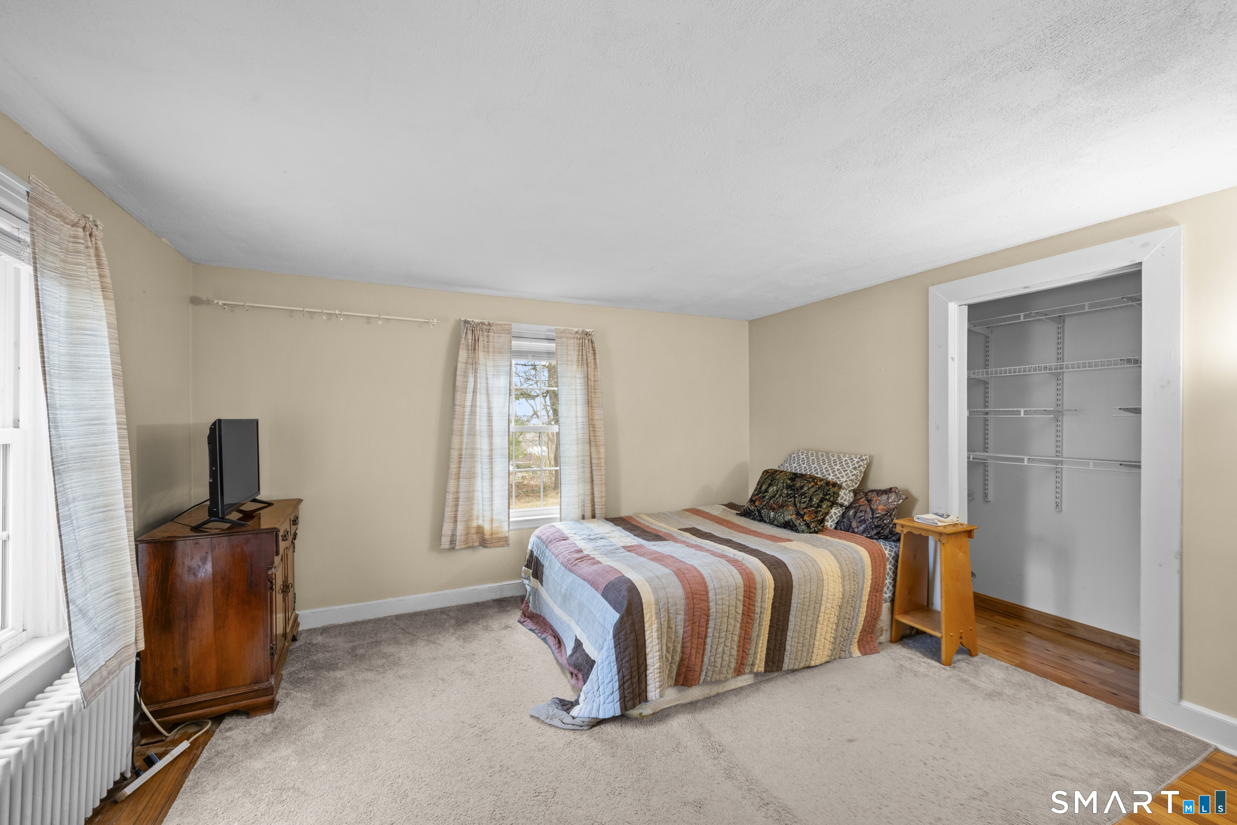 26 Field Street Stonington CT 06379