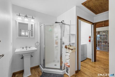 26 Field Street Stonington CT 06379
