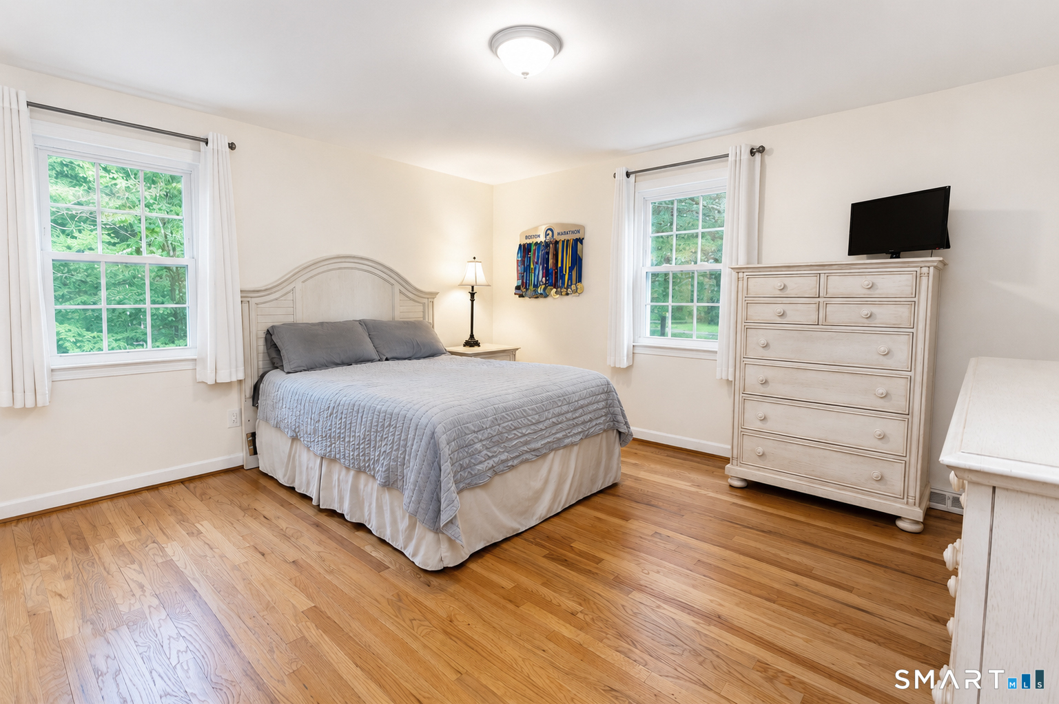 8 Lawton Drive Simsbury CT 06070