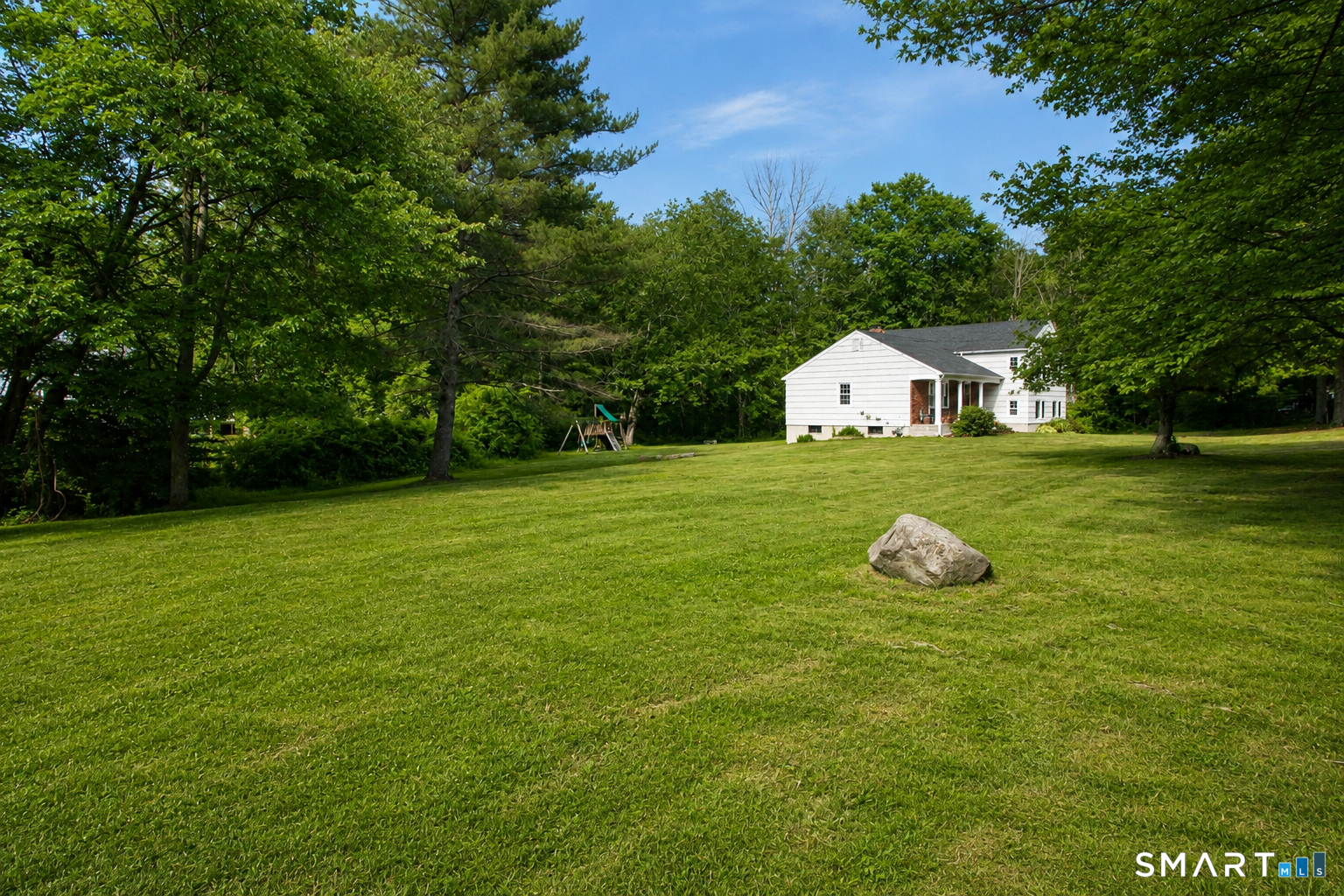 8 Lawton Drive Simsbury CT 06070