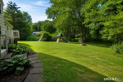 8 Lawton Drive Simsbury CT 06070