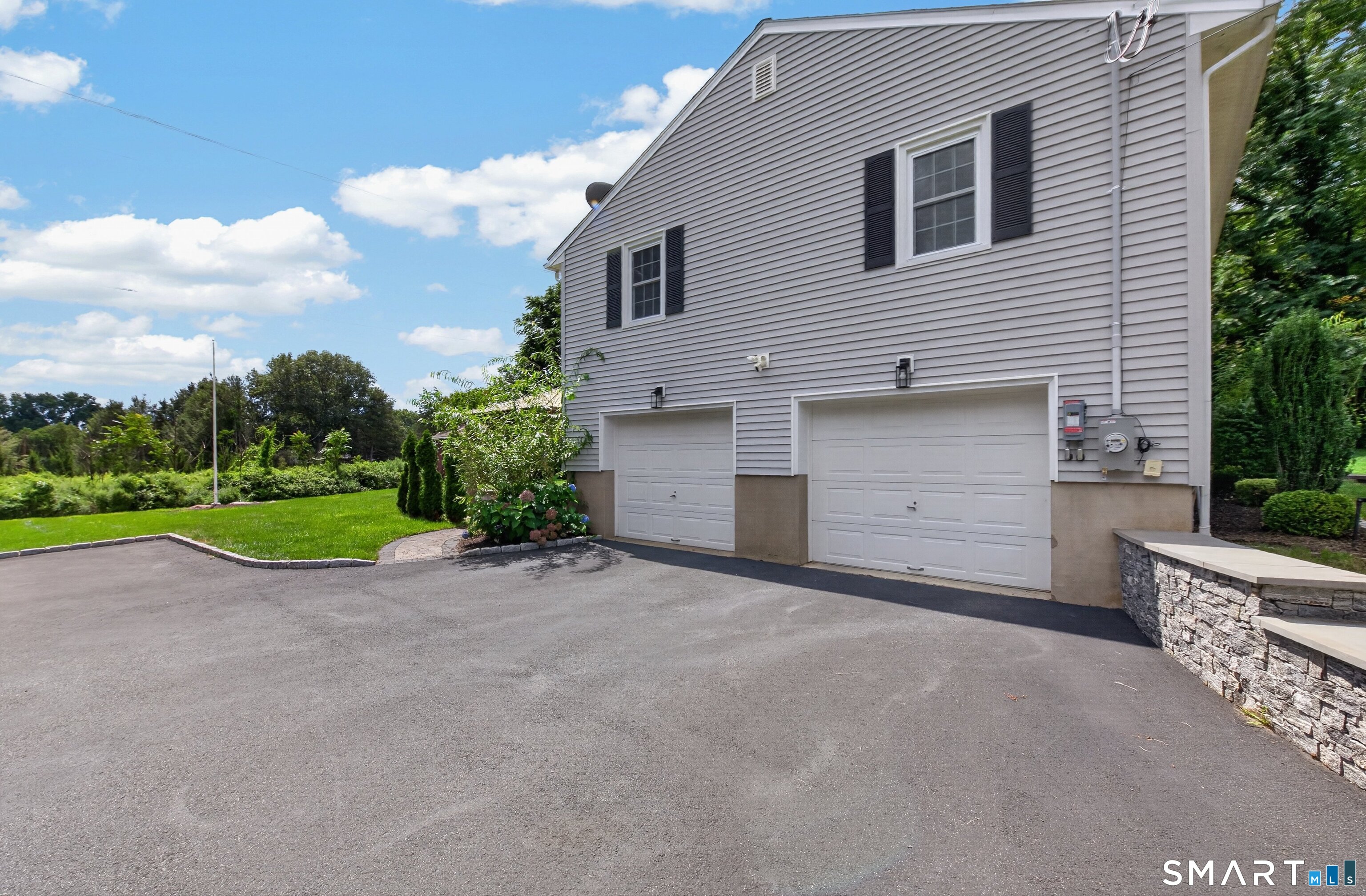 523 Highfield Drive Orange CT 06477