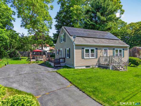 14 Oakwood Lane Clinton CT 06413