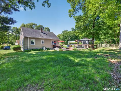 14 Oakwood Lane Clinton CT 06413