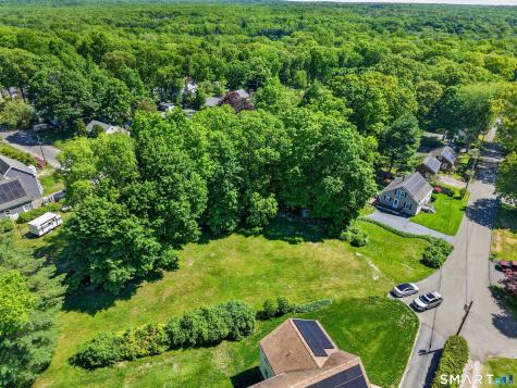 14 Oakwood Lane Clinton CT 06413