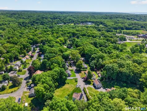 14 Oakwood Lane Clinton CT 06413