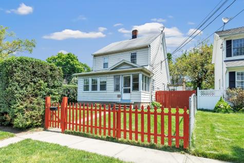 63 Baker Street Milford CT 06461