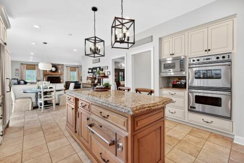 99 Carriage Lane Roxbury CT 06783