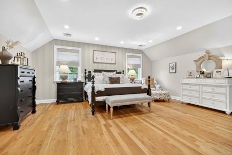 99 Carriage Lane Roxbury CT 06783