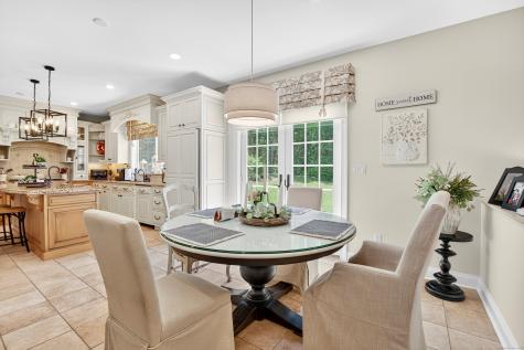 99 Carriage Lane Roxbury CT 06783