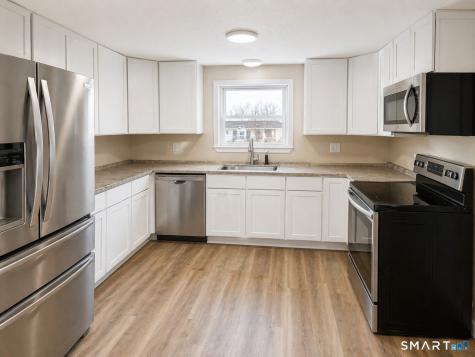 56 Bidwell Terrace Middletown CT 06457
