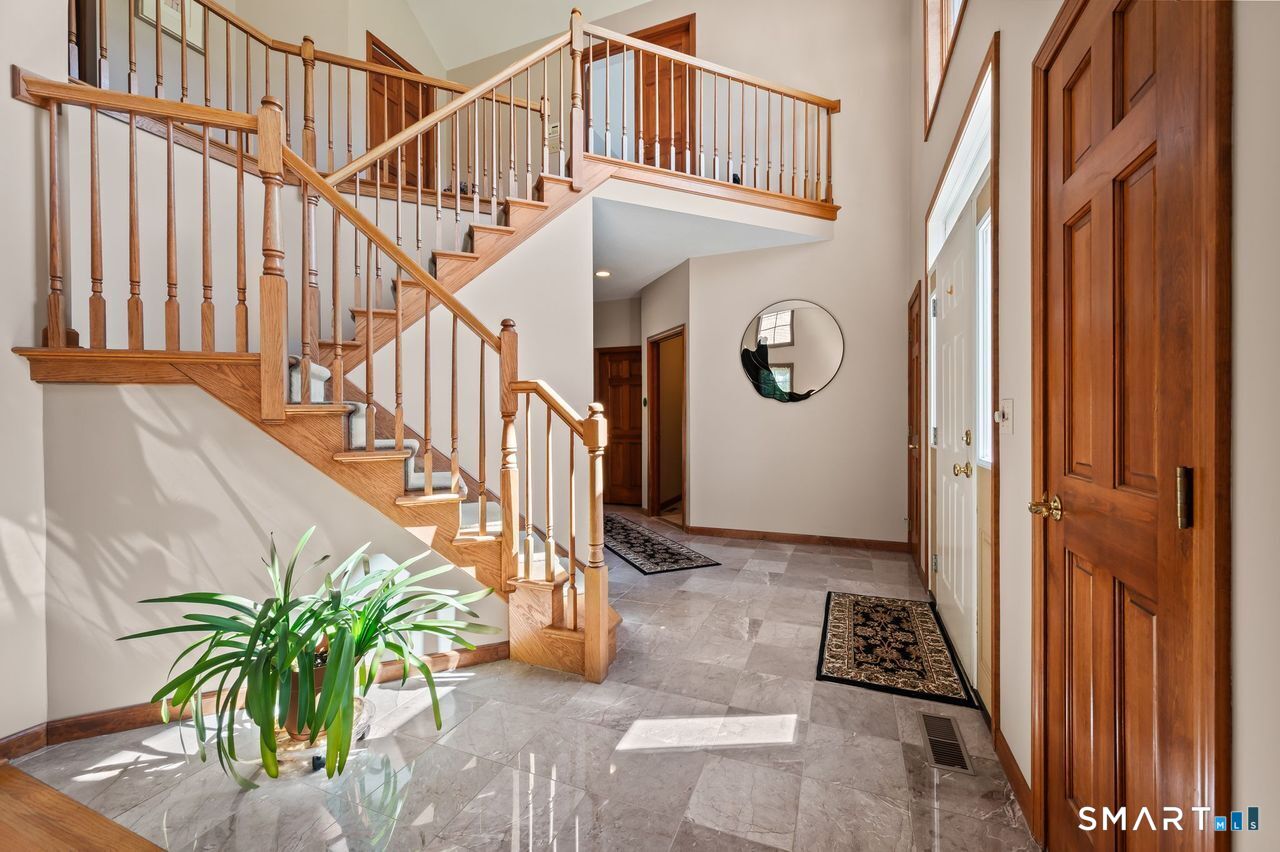 124 Suncrest Court Torrington CT 06790
