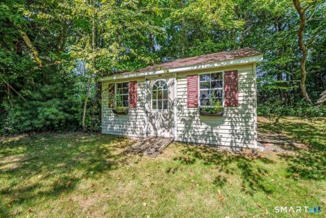 124 Suncrest Court Torrington CT 06790