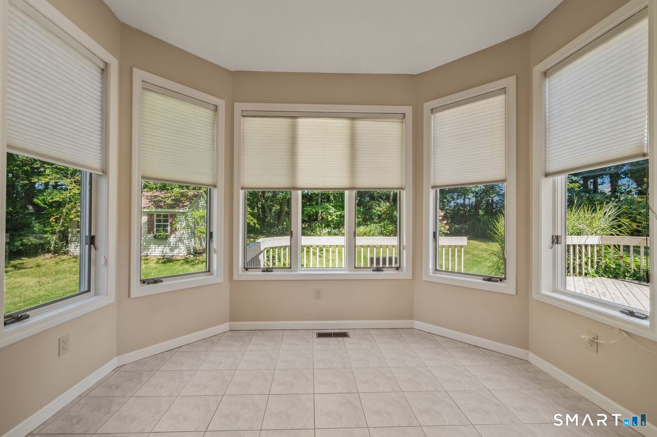 124 Suncrest Court Torrington CT 06790