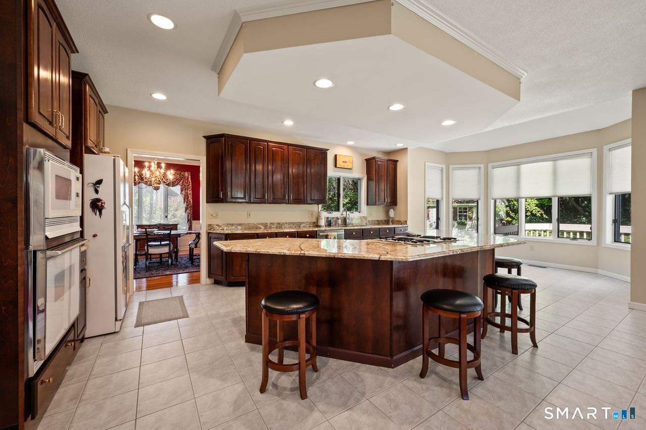 124 Suncrest Court Torrington CT 06790