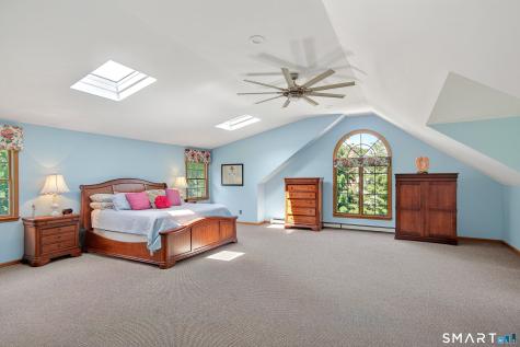 7 Huntington Lane New Fairfield CT 06812