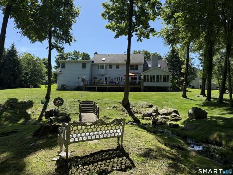 7 Huntington Lane New Fairfield CT 06812
