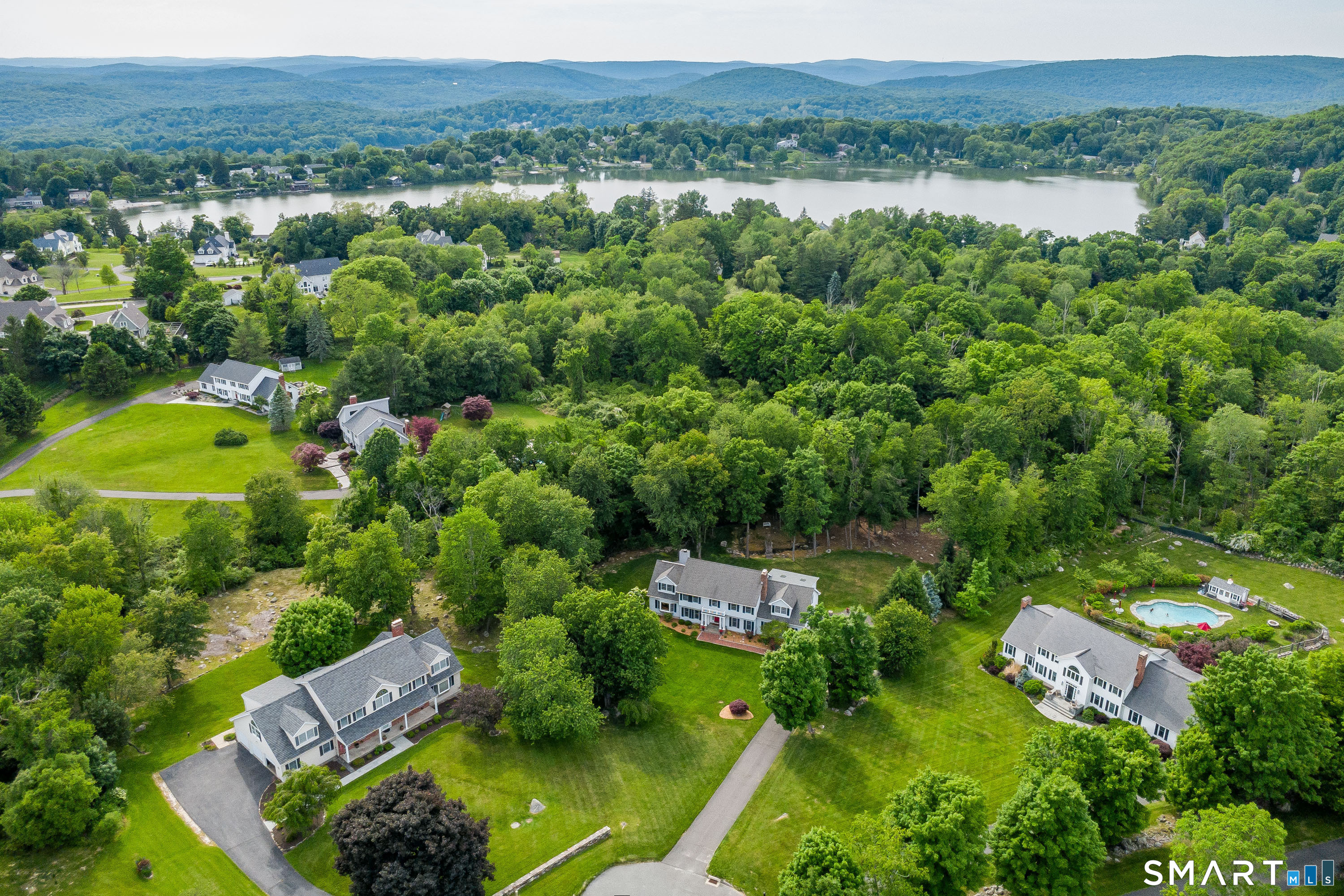 7 Huntington Lane New Fairfield CT 06812