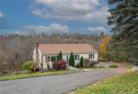 20 Ox Drive Brookfield CT 06804