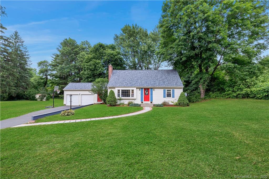 18 Westwood Drive Simsbury CT 06070