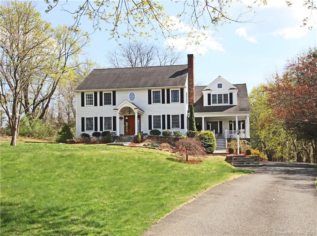 16 Stonecrest Road Ridgefield CT 06877
