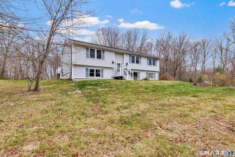 108 Webb Circle Monroe CT 06468