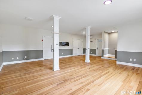 108 Webb Circle Monroe CT 06468