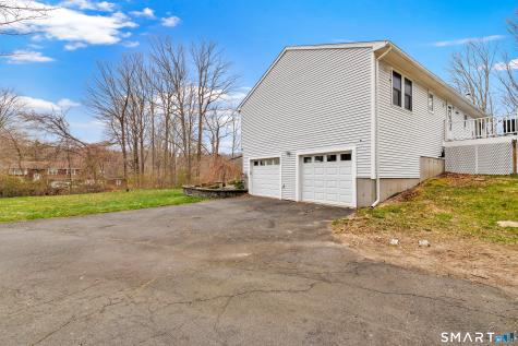 108 Webb Circle Monroe CT 06468