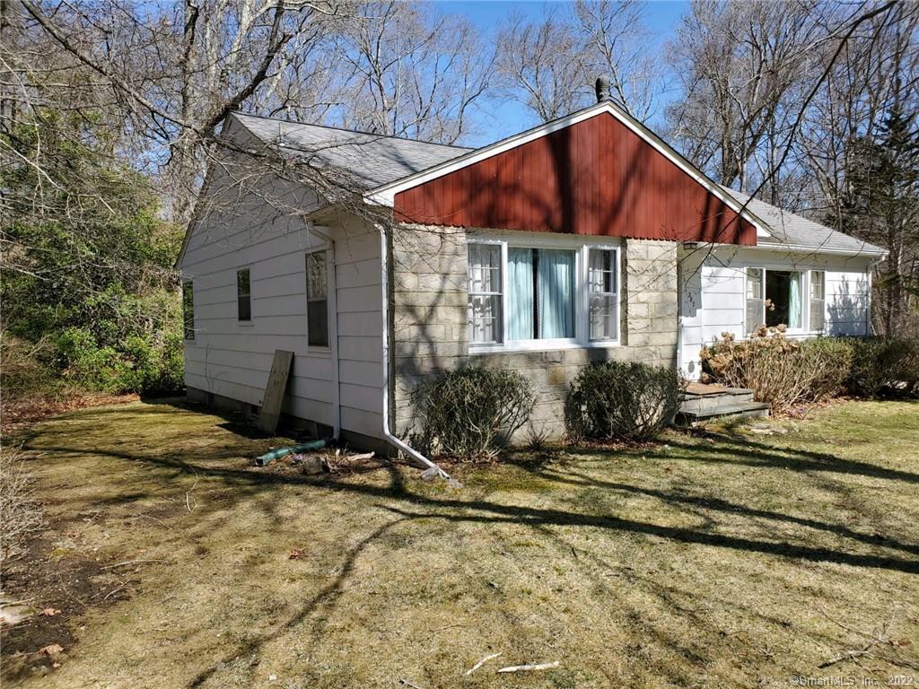 287 Mistuxet Avenue Stonington CT 06378