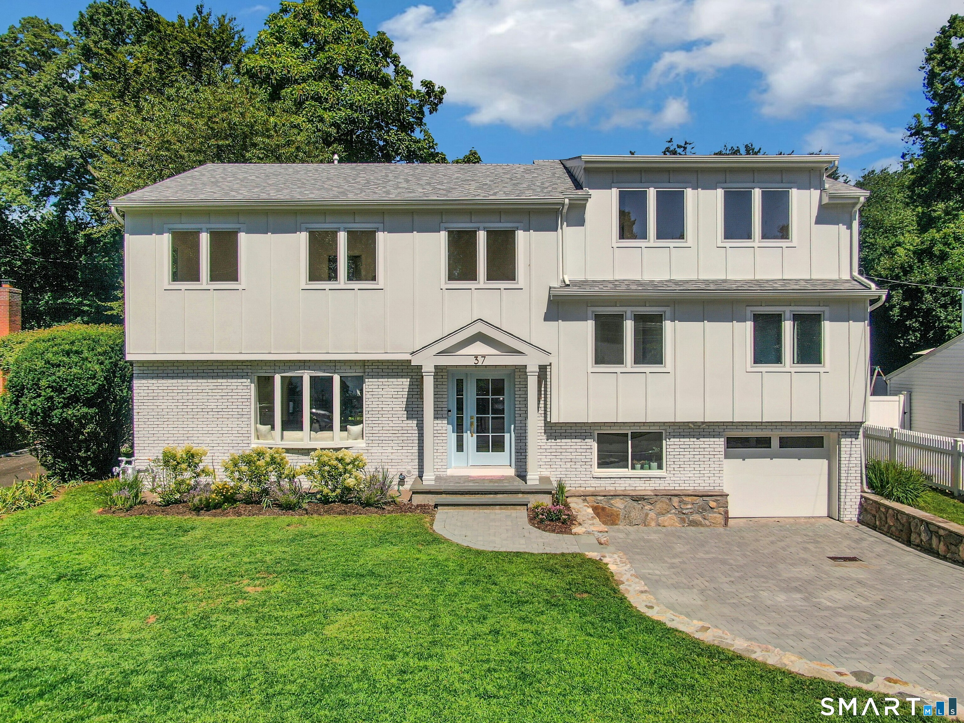 37 Mary Lane Greenwich CT 06878