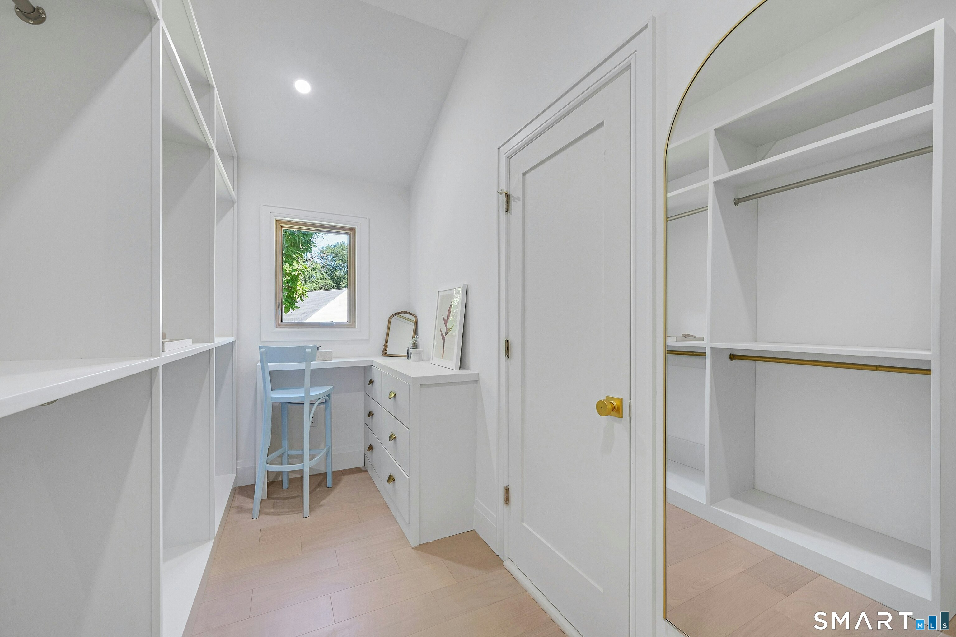 37 Mary Lane Greenwich CT 06878