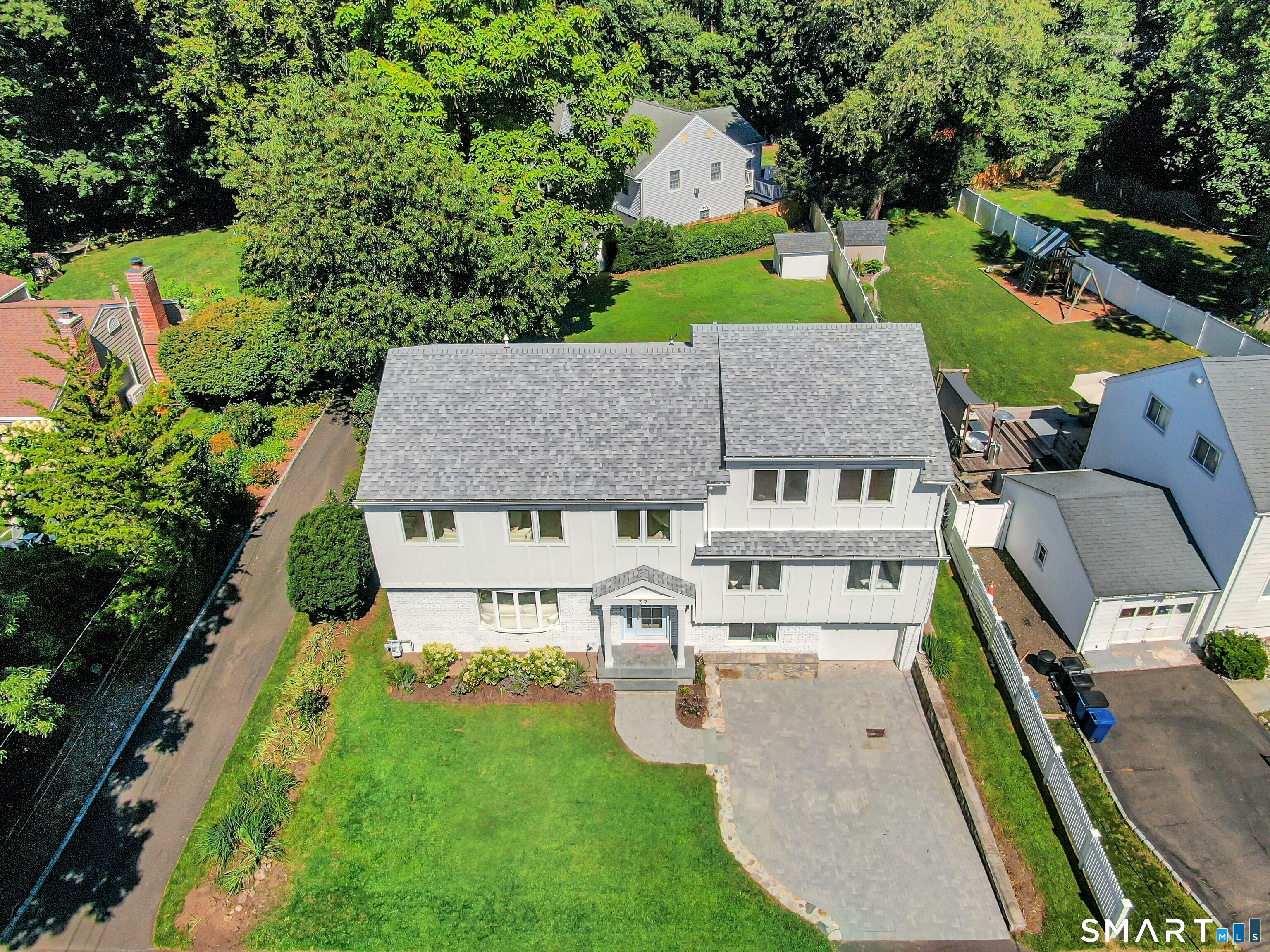 37 Mary Lane Greenwich CT 06878