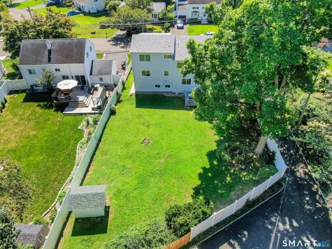 37 Mary Lane Greenwich CT 06878