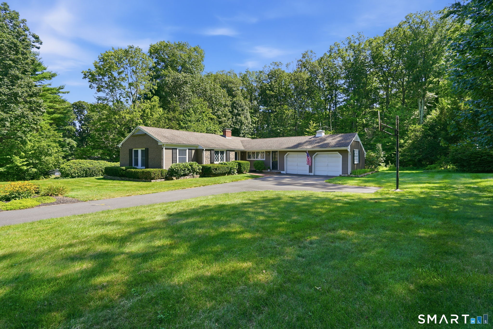 165 Winding Lane Avon CT 06001
