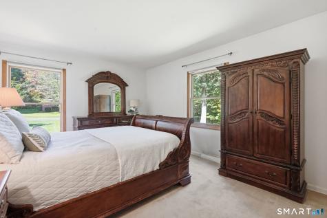 165 Winding Lane Avon CT 06001